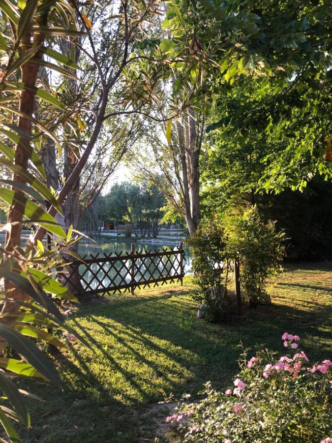 Chalet B&B Laghetti Martina Crevalcore Luaran gambar